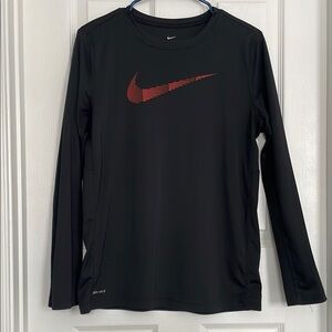 Nike Black and Orange Long Sleeve Tee with Athletic Style